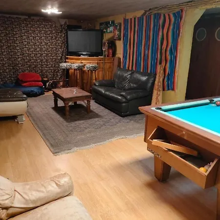 Ambiance Bar *